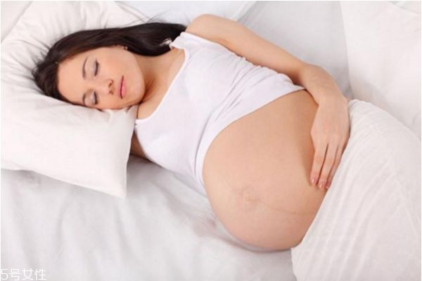 乳头凹陷的孕妇怎么办,孕妇乳头凹陷矫正方法