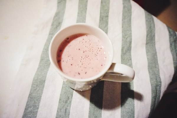 草莓奶昔有什么营养(草莓奶昔的功效)