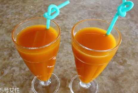 橄榄油和甘油哪个好(橄榄油和甘油哪个护肤好)