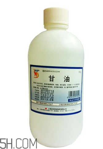 甘油在要出门时用最好(在什么时候最适合擦甘油)