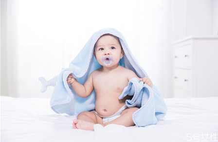 给宝宝选鞋子大出多少合适(给宝宝选鞋子大出多少合适)