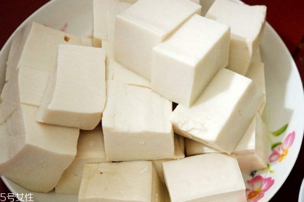 豆腐的热量高吗(豆腐的热量高吗?) 豆腐的热量高吗(豆腐的热量高吗?)