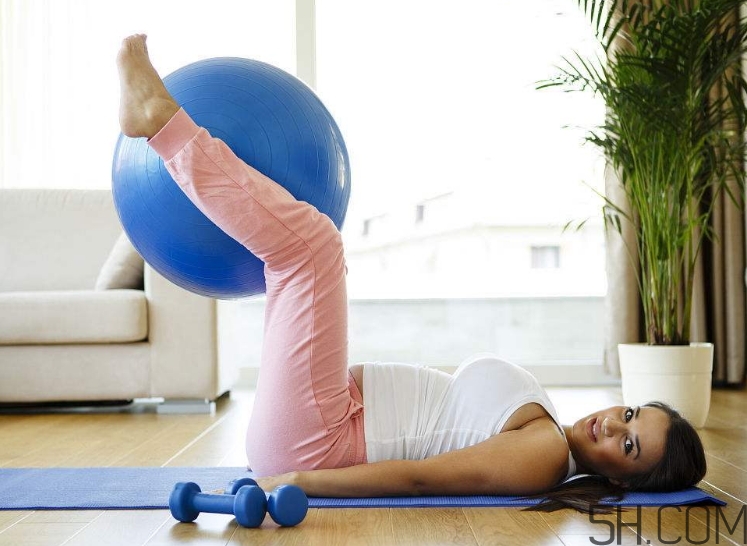 孕妇瑜伽每天必练8个动作,孕妇能做的瑜伽动作