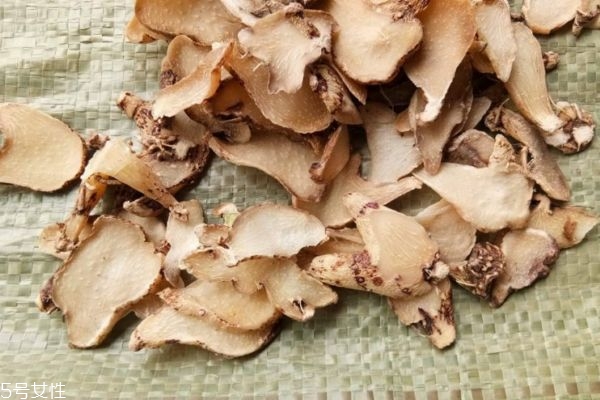 吃白芨有什么注意吗(吃白芨不能吃什么)