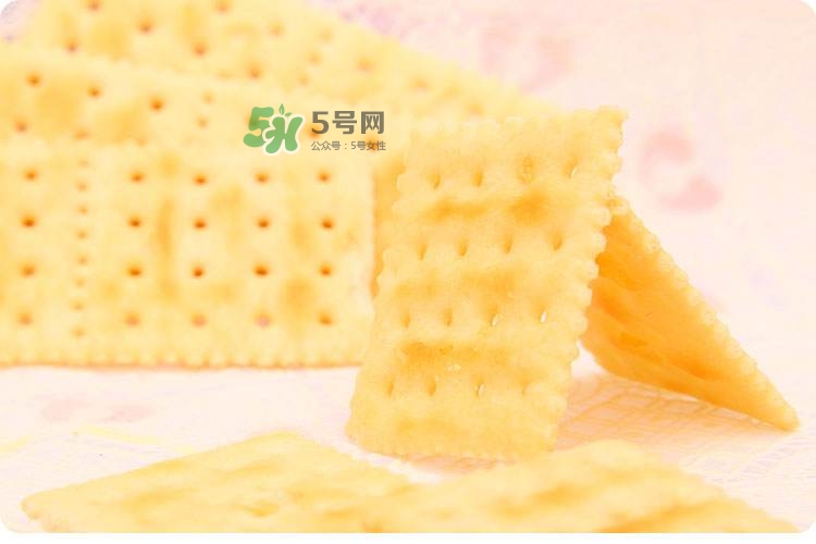 孕妇能吃苏打饼干么,孕妇能吃小苏打饼干吗