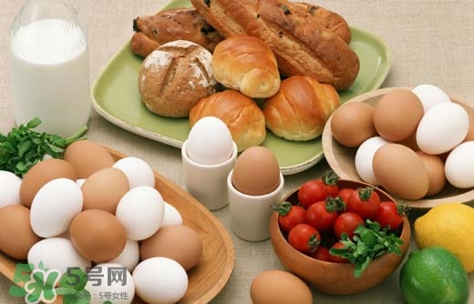 怀孕吃什么宝宝聪明又好看,怀孕吃什么宝宝五官漂亮