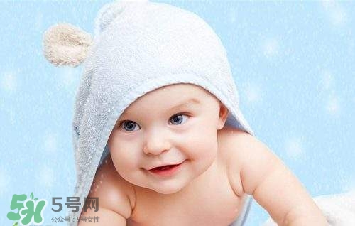 宝宝食欲不振可以给他吃什么(食欲不好的宝宝给吃什么可以调整)