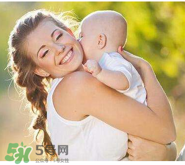 孕妇几天洗头一次最好,孕妇能经常洗头吗