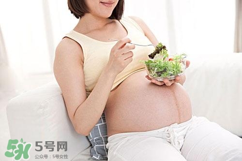 怀孕前没吃叶酸,怀孕后再吃有没有效果,孕前没吃叶酸怀孕后再吃来得及吗