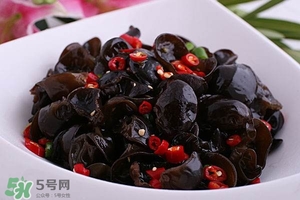 孕妇可以吃腌制的咸菜吗?,孕妇能吃腌咸菜吗