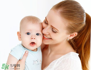 孕吐严重如何缓解,怎样缓解孕吐反应 孕吐严重如何缓解,怎样缓解孕吐反应