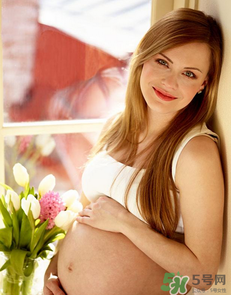 怀孕呕吐特别厉害是什么原因,孕吐反应是什么原因