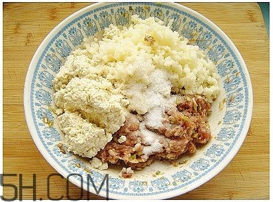 孕妇可以用什么牌子的洗面奶(孕妇能用什么洗面奶)