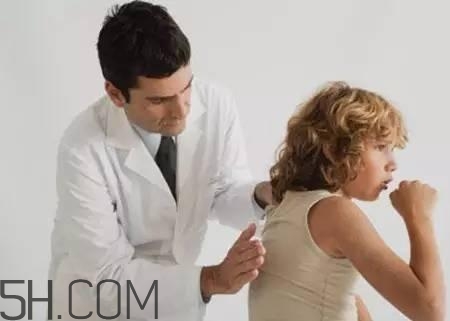 小孩咳嗽怎么推拿(小孩咳嗽怎么推拿速效办法视频)