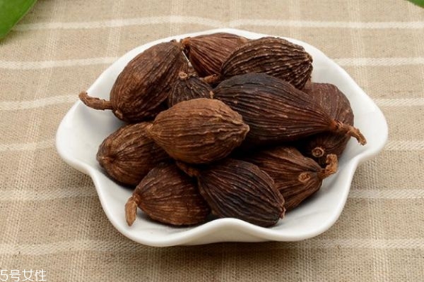 草果主要的产地是哪里呢(草果主要产地在哪里)