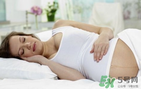 孕妇睡觉的正确姿态示意图片详解,孕妇初期睡觉的正确姿态