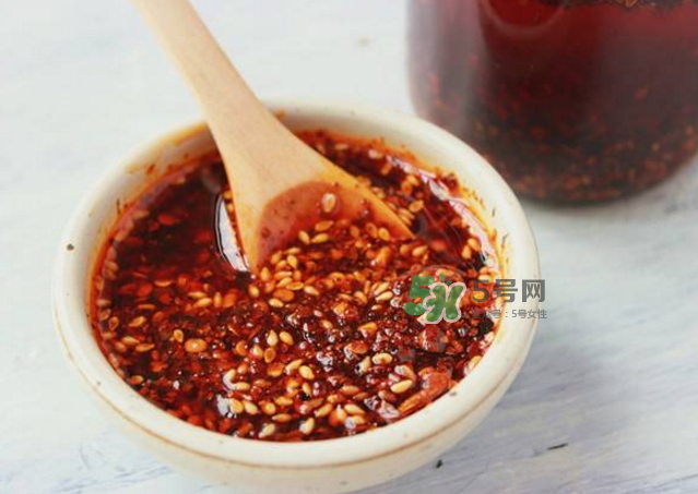 干辣椒段怎么炸辣椒油,干辣椒怎么做辣椒油窍门