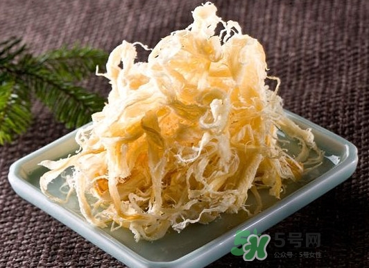 鱿鱼丝不能和什么一起吃,鱿鱼丝不可以和什么一起吃