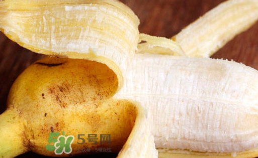 普通香蕉和帝王蕉哪个热量高,皇帝蕉的热量高吗