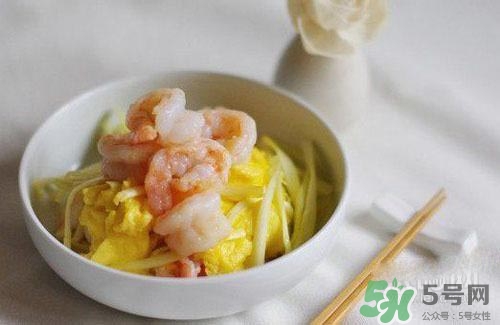 孕妇吃韭黄好不好,孕妇吃韭黄对胎儿好吗 孕妇吃韭黄好不好,孕妇吃韭黄对胎儿好吗