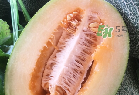 哈密瓜的功效和作用害处,哈密瓜的功效和作用及禁忌