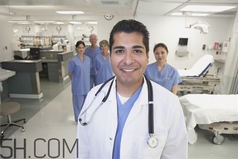 牙周炎怎么治疗(牙周炎怎么治疗最有效 特效药)