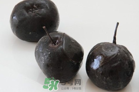 冻梨怎么解冻才好吃,冻梨怎么解冻快