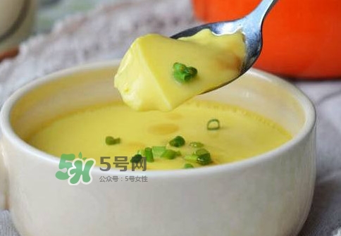 蒸鸡蛋是用冷水还是热水,蒸鸡蛋是用冷水还是热水好