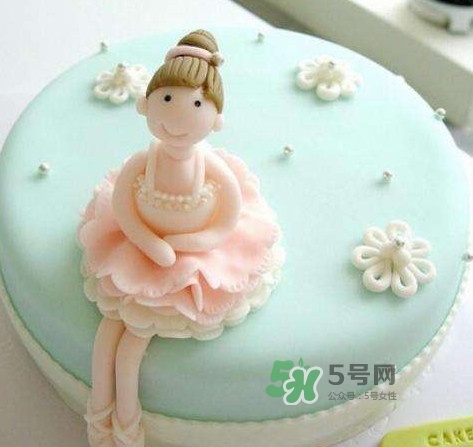 做戚风蛋糕用什么糖,戚风蛋糕能用不粘蛋糕模具做吗