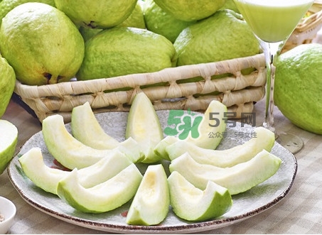 芭乐会便秘吗,芭乐是通便还是会便秘