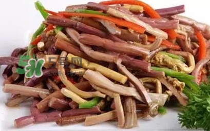 腌菜要泡水吗,腌苋菜梗的要不要放水