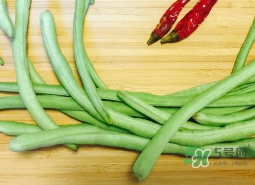 豇豆有什么好处,缸豆有什么营养和功效 豇豆有什么好处,缸豆有什么营养和功效