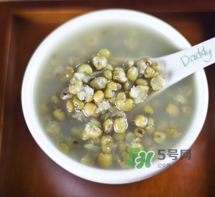 感冒了喝绿豆汤好不好,解暑绿豆汤的正确做法