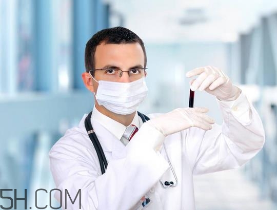 荨麻疹治疗(荨麻疹治疗最佳方法) 荨麻疹治疗(荨麻疹治疗最佳方法)