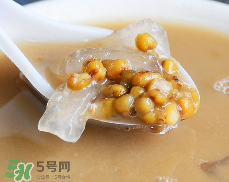 夏天出汗多喝什么水好?,夏季出汗多喝什么水 夏天出汗多喝什么水好?,夏季出汗多喝什么水