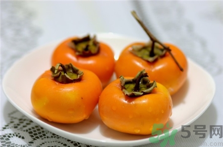 孕妇吃脆柿子好不好,孕妇吃脆柿子对胎儿好吗