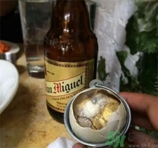 眼霜可以当唇膏用吗(眼霜可以当唇膏用吗?)