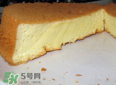 戚风蛋糕不成功的原因,为什么自己做的戚风蛋糕不够松软