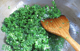 南瓜叶怎么炒好吃又简单的做法,南瓜叶怎么炒