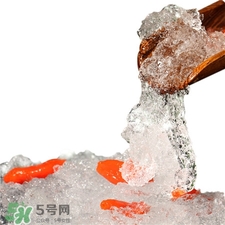 雪燕和燕窝的区别功效,雪燕和燕窝的区别是什么雪燕是什么东西 雪燕和燕窝的区别功效,雪燕和燕窝的区别是什么雪燕是什么东西