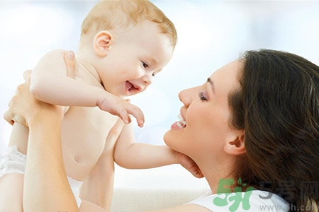 妊娠急性脂肪肝是什么症状,妊娠急性脂肪肝是什么原因造成的 妊娠急性脂肪肝是什么症状,妊娠急性脂肪肝是什么原因造成的