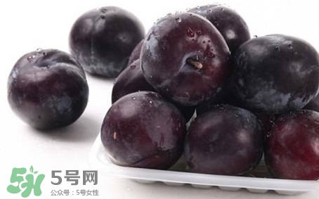 黑布林为什么那么酸,黑布林酸的就是没熟吗