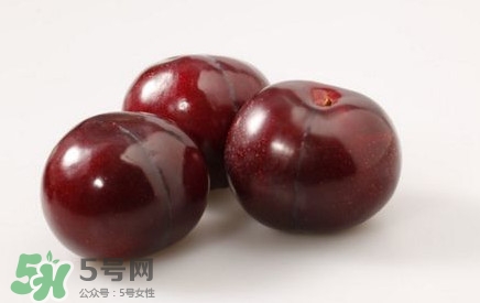 黑布林怎么吃,黑布林怎么吃才不酸