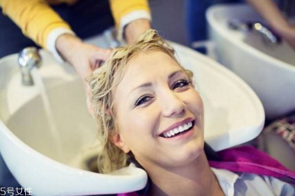 孕妇如何护理头发,孕期怎么护理头发 孕妇如何护理头发,孕期怎么护理头发