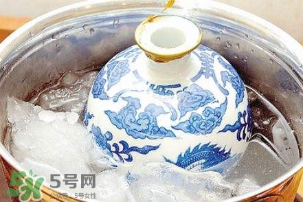 女儿红和花雕酒的区别,女儿红酒和花雕酒有什么区别