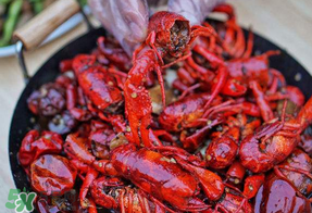 油焖大虾哪些部位不能吃,油焖大虾哪些部位不能吃图解 油焖大虾哪些部位不能吃,油焖大虾哪些部位不能吃图解