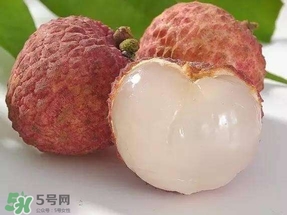 龙眼和荔枝的营养区别,荔枝和龙眼哪个营养价值高