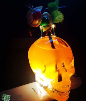 僵尸鸡尾酒配方做法简单,僵尸鸡尾酒喝法