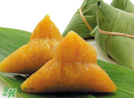 黄米粽子的做法详细步骤,黄米粽子的做法 电饭煲窍门