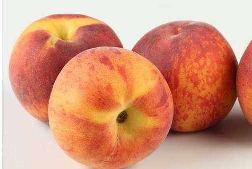 黄桃和油桃的区别,黄桃和油桃的区别图片